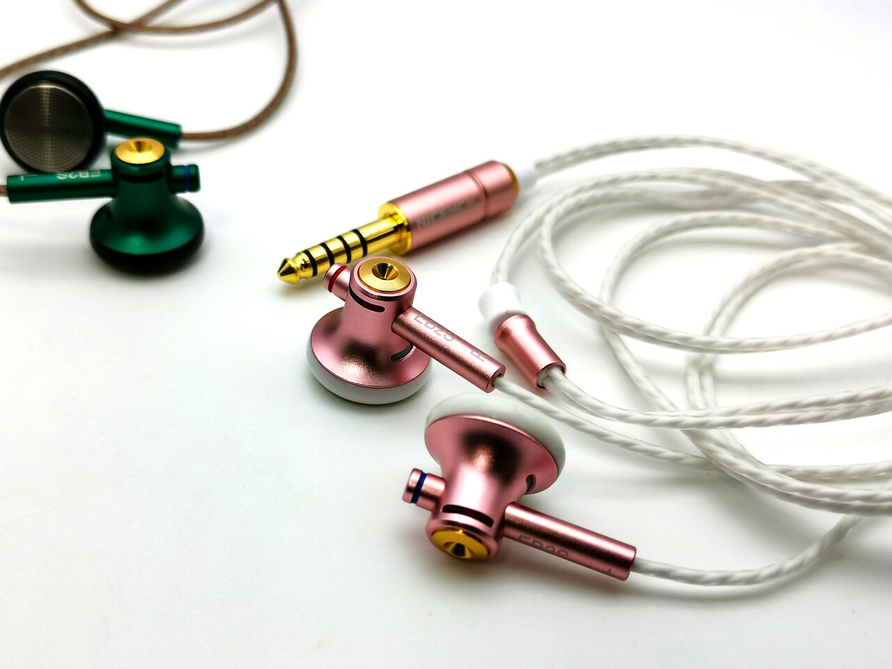 NICEHCK EB2S (4.4mm仕様) 」 15.4mm LCP振動板ドライバー搭載の