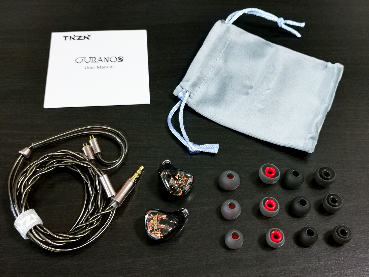 TKZK Ouranos」 美しい3Dプリントシェル、CNT振動板のスピード感があり