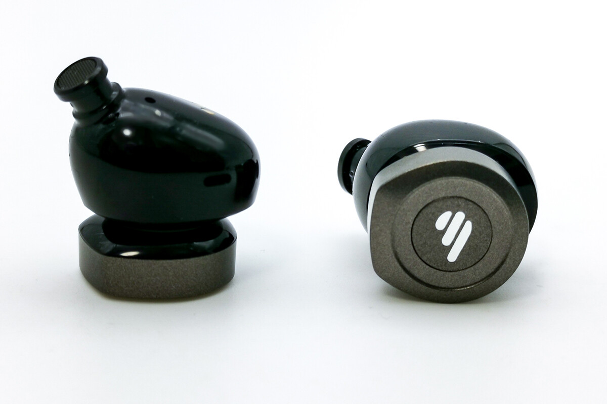 EDIFIER W240TN」 実際の接続性と音質を追求し、強力ANCと長時間稼働の