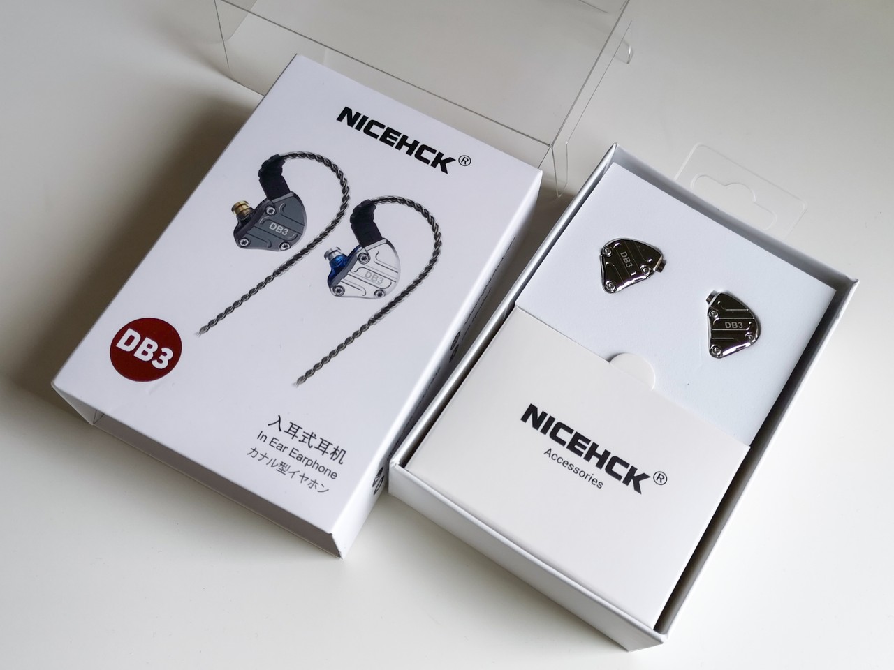NICEHCK HCK DZX 3BA+1DDモデル HCK DZX」3BA+1DDモデル購入して人気の理由を納得しました