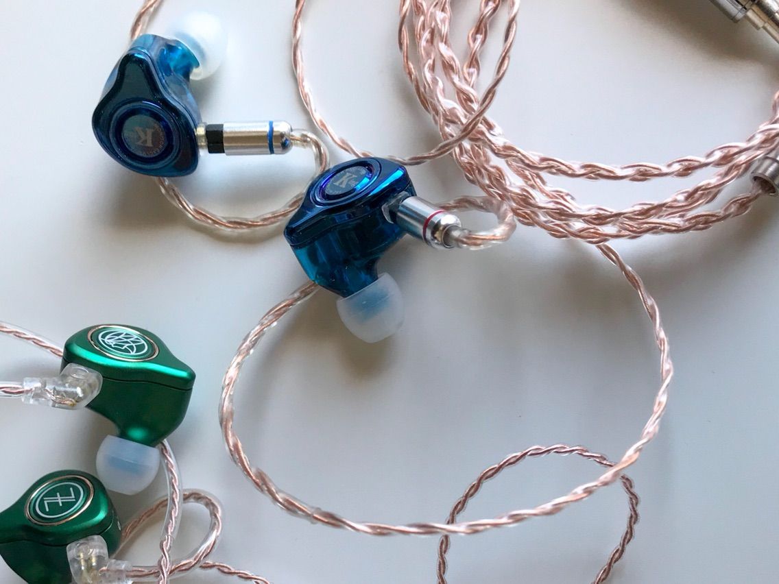 Easy Earphones GXX47123 4芯 7N 銀メッキ線ケーブル(ゴールド Easy Earphones GXX47123 4芯 7N 銀メッキ線ケーブル(ゴールド