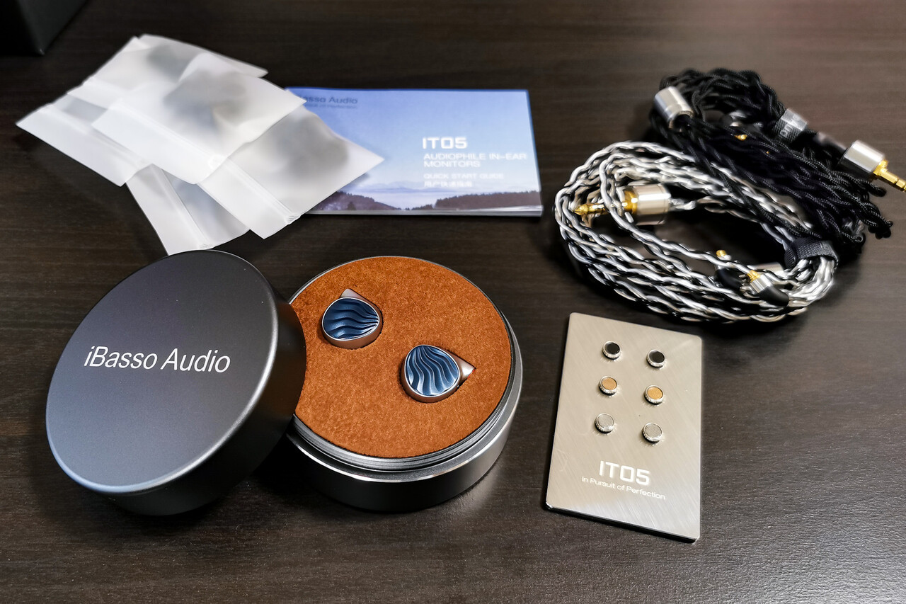 iBasso Audio IT05」 高級感のあるシェルデザインに独自技術の高 iBasso Audio IT05」 高級感のあるシェルデザインに独自技術の高