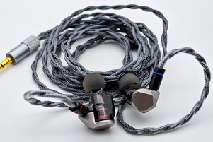 Moondrop Harmon (和鳴)