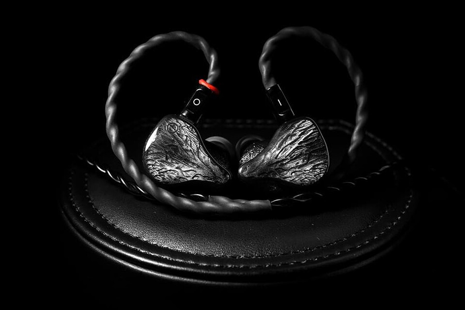 棚からレビュー】 「I＼O AUDIO SOGNO」 2DD+6BA構成のハイミドル級