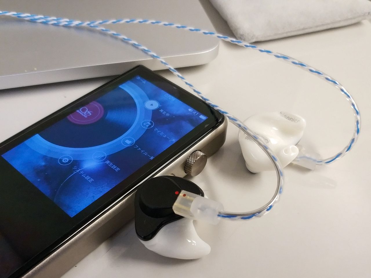 FitEar ROOM」 話題の低価格&高音質カスタムIEMをさっそく FitEar ROOM」 話題の低価格&高音質カスタムIEMをさっそく