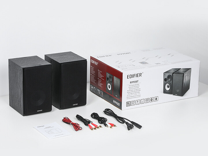 EDIFIER R990BT」 RCA×2＋Bluetooth5.4対応、リビングでも