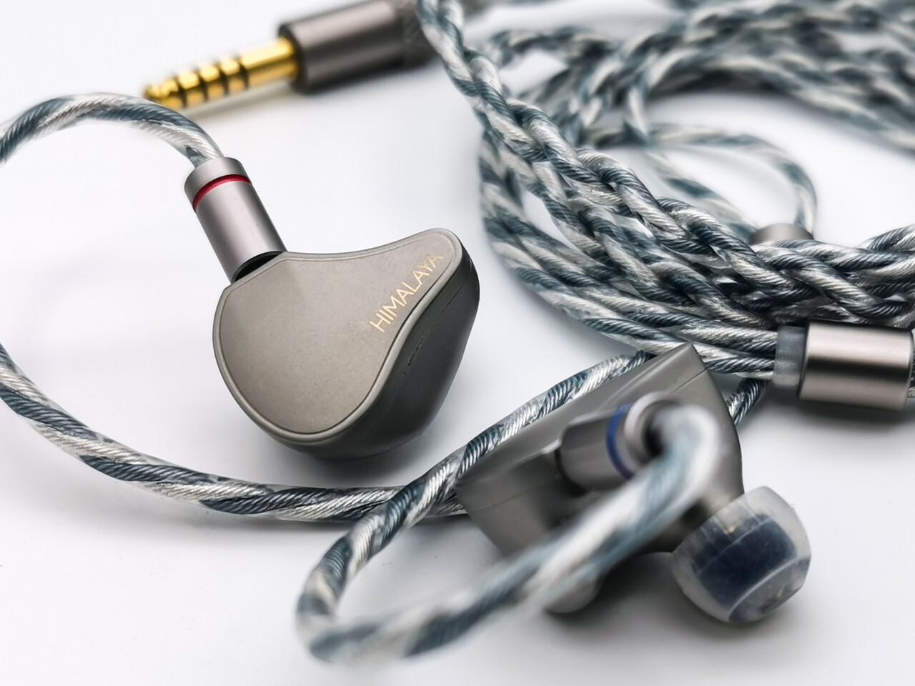 NICEHCK HIMALAYA」 チタン合金シェル採用のHCKのフラグシップ NICEHCK HIMALAYA」 チタン合金シェル採用のHCKのフラグシップ
