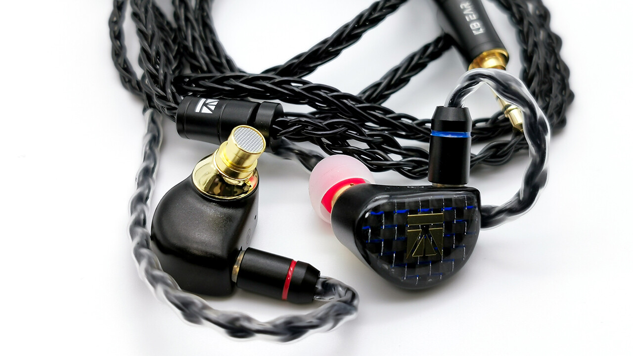 ほぼ未使用 外箱なし kbear ink mk2 + dumpling KBEAR INK MK2」 DLC振動板ドライバーと豪華さを増したフェイス