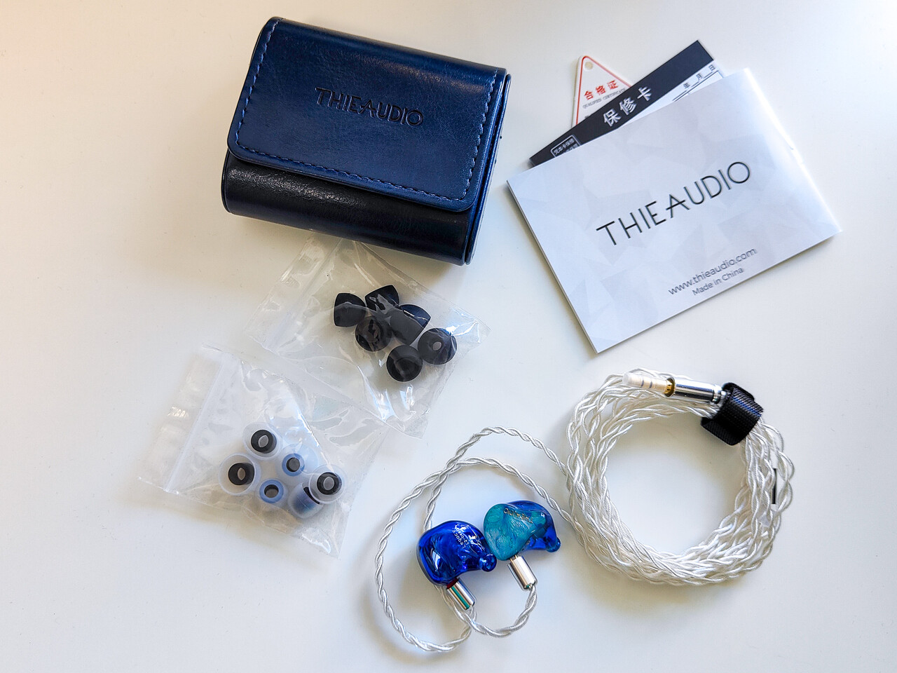 THIEAUDIO Legacy2」 美しいシェルとバランスの良いサウンド
