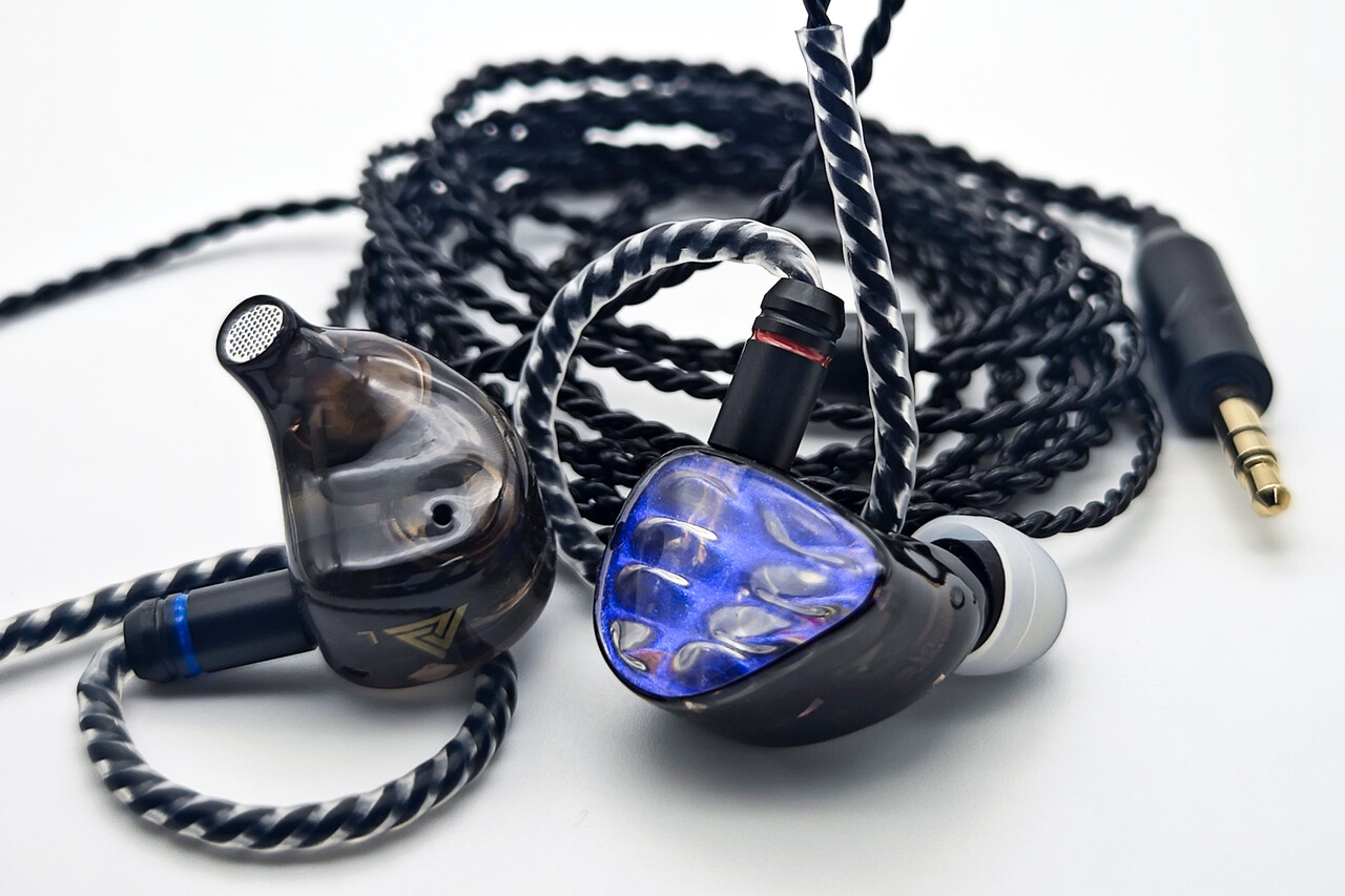 QKZ x HBB Hades」 9mm LCP振動板ドライバー×2基を並列配置