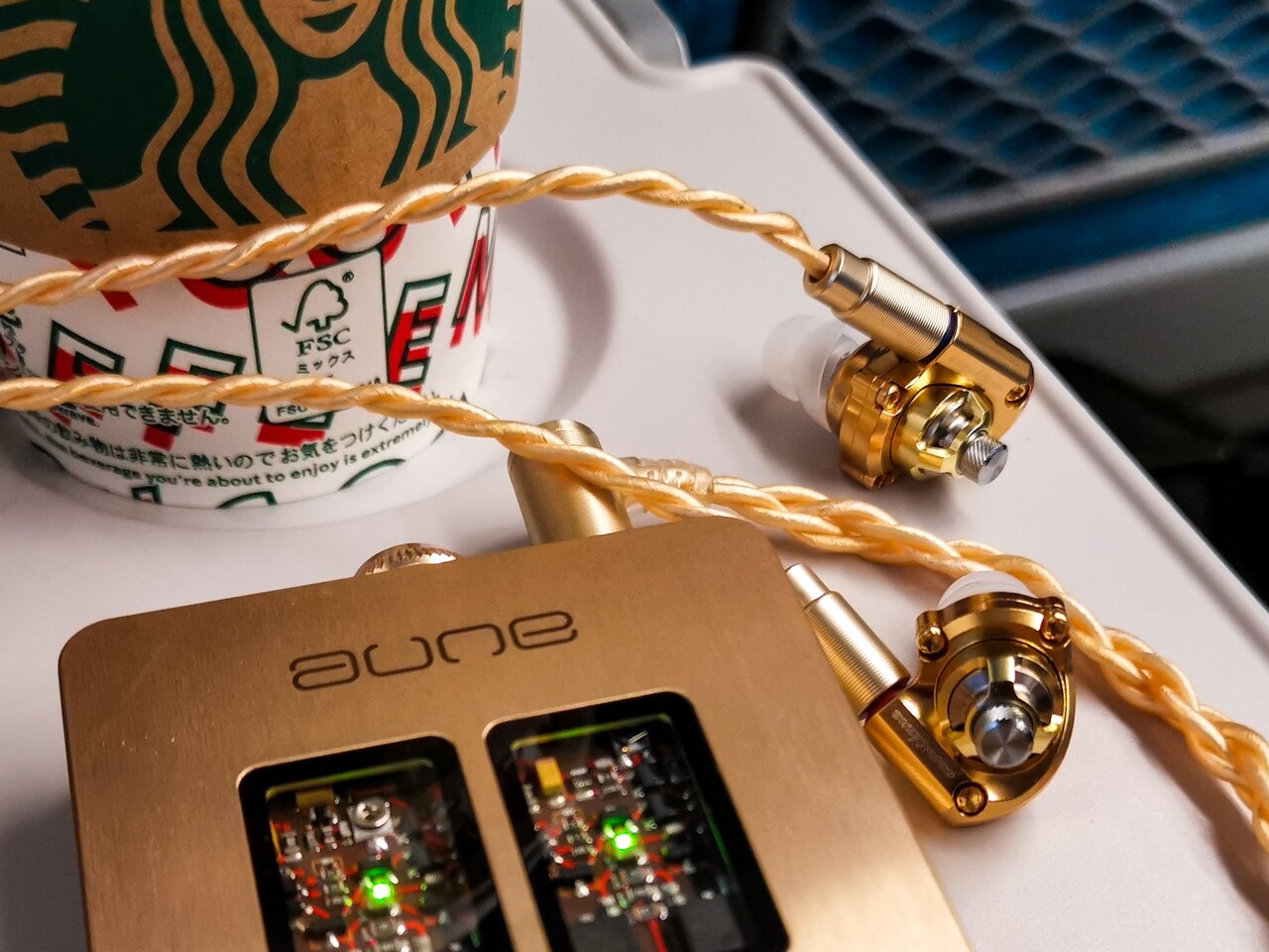 Acoustune 「HS1695TI Gold」 とにかくゴールドデザインが素敵で Acoustune 「HS1695TI Gold」 とにかくゴールドデザインが素敵で