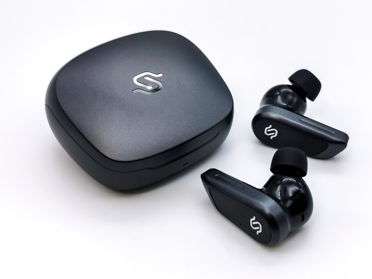 EDIFIER「STAX SPIRIT S10」 12mm平面磁界ドライバーを搭載し EDIFIER「STAX SPIRIT S10」 12mm平面磁界ドライバーを搭載し