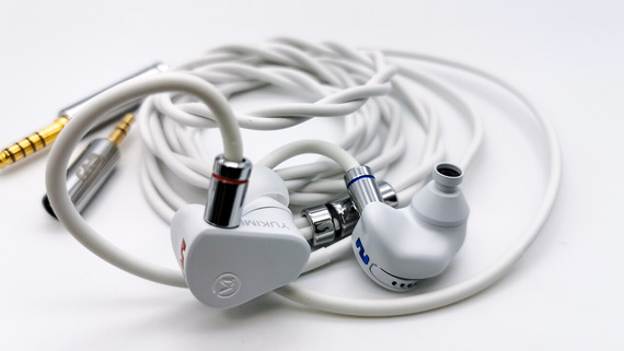 Amazon.com: syeindunce CVJ x ANGELEARS Yukimi in Ear Monitor