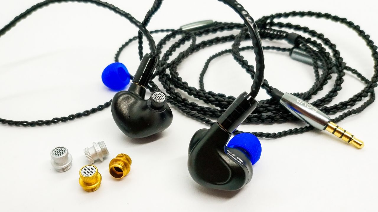 BGVP DMG」 4BA+2DD構成ながら抜群の中低域と立体的な音場感。3 BGVP DMG」 4BA+2DD構成ながら抜群の中低域と立体的な音場感。3
