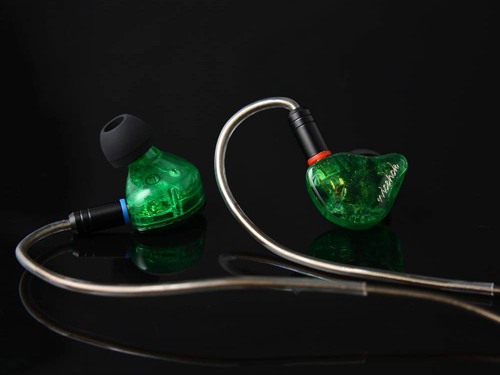 美品 NICEHCK F3 中華イヤホン NICEHCK F3」 斬新な平面磁気ドライバー+BA+DD ハイブリッド
