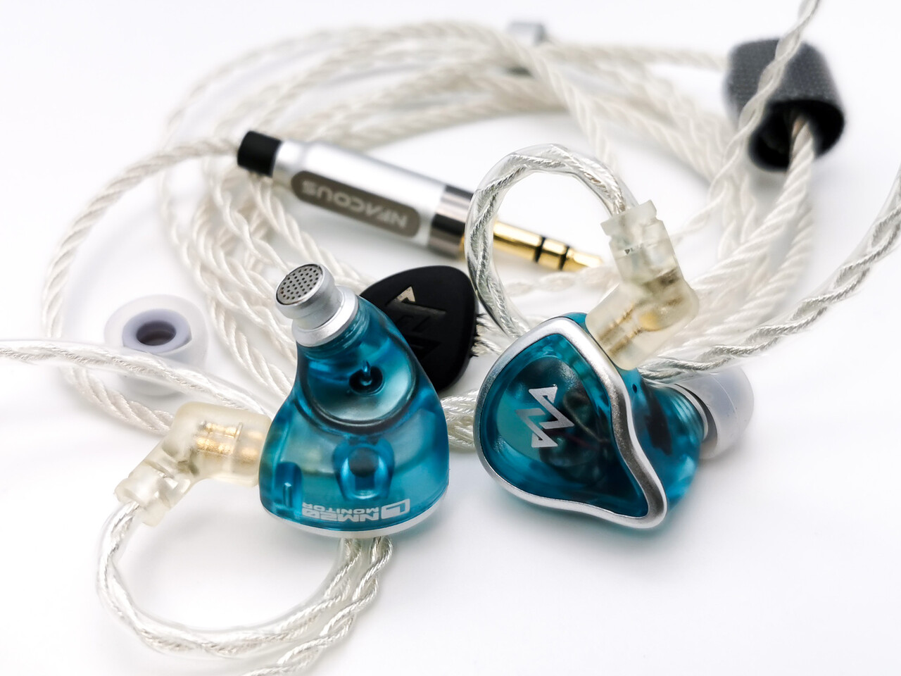 イヤホン NFACOUS NM20 NF ACOUS NM20」 高評価モニターサウンドが新ドライバー搭載で