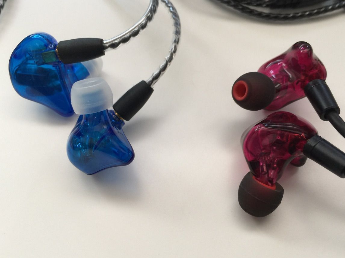 HCK DZC」 流線形透明デザインの3BAイヤホンを購入しました HCK DZC」 流線形透明デザインの3BAイヤホンを購入しました