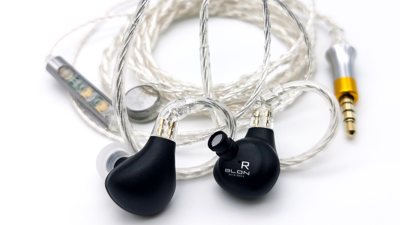 し*ん様 YD-2AC Type-Zベース 神威、BLC50、タイヤ・ホイールつ YD-2AC