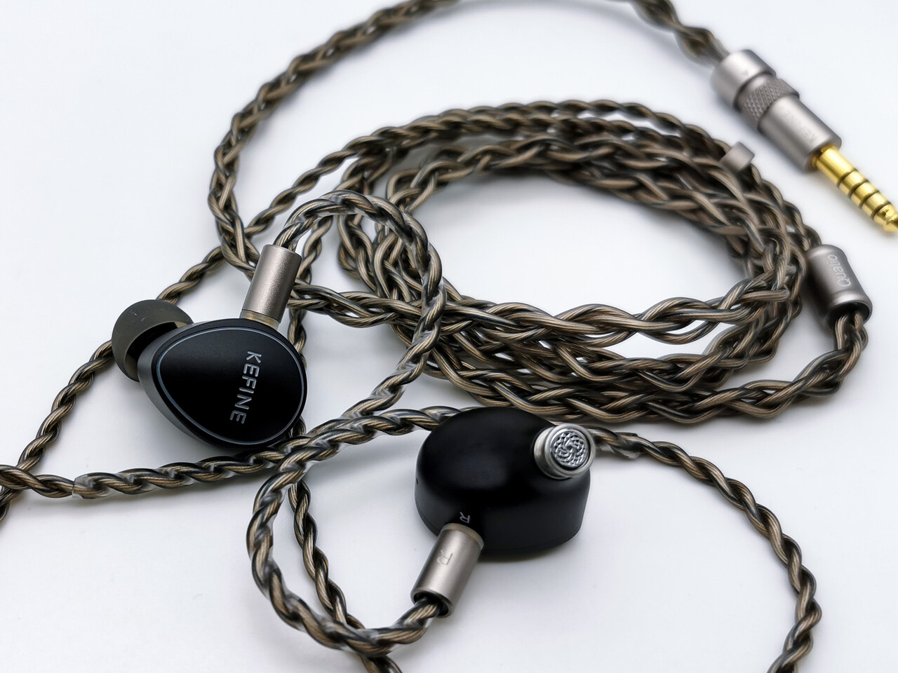 使用少KEFINE Quatio イヤモニ イヤホン iem 2BA+2DD Amazon.com: HiFiGo KEFINE Quatio in Ear Monitor, 2DD+2BA