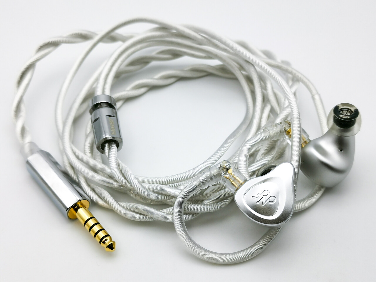 JSHiFi 銀月」銀メッキ線&単結晶銅線ミックスケーブル ／ ホワイト