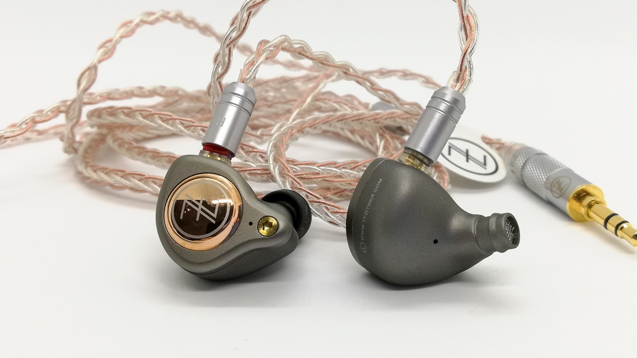 TFZ KING LTD」（「KING II」豪華ケーブル版） よりTFZらしさを