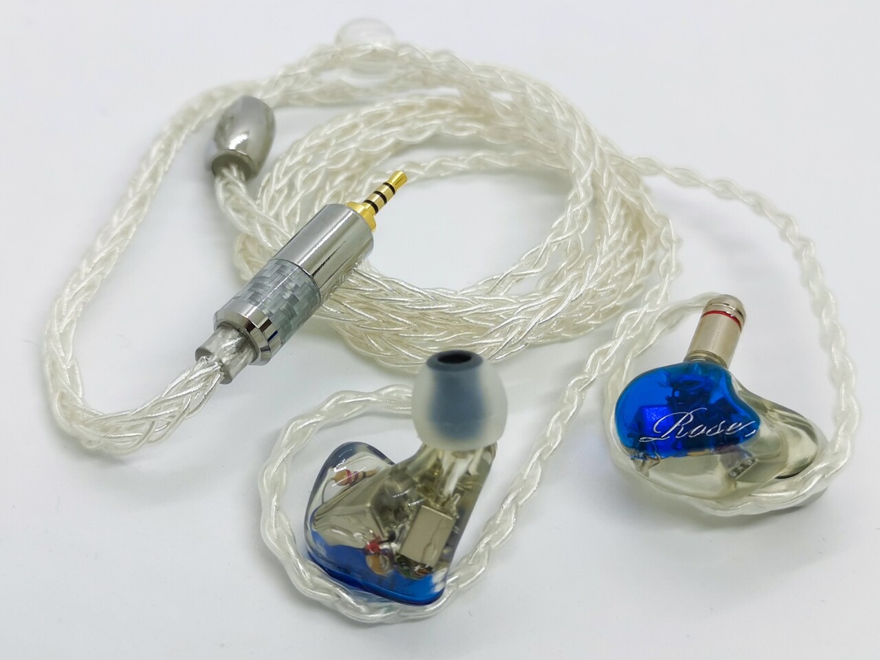 TRN T3」 今度のTRNはまさかの爆安「純銀線」。3千円台で高音質 TRN T3」 今度のTRNはまさかの爆安「純銀線」。3千円台で高音質