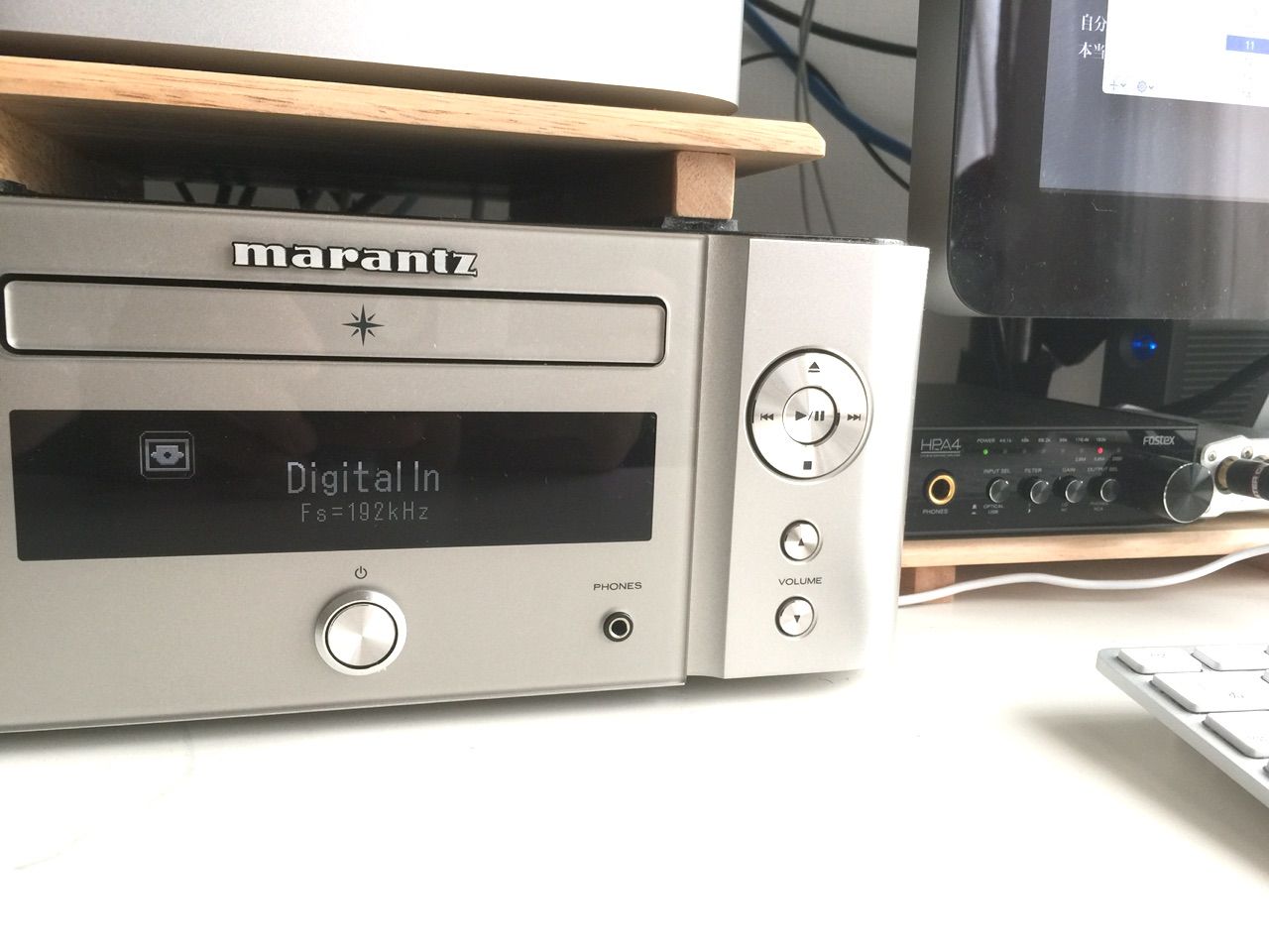 マランツ「M-CR610」と「ZENSOR1」「FF85WK」でオーディオ環境を