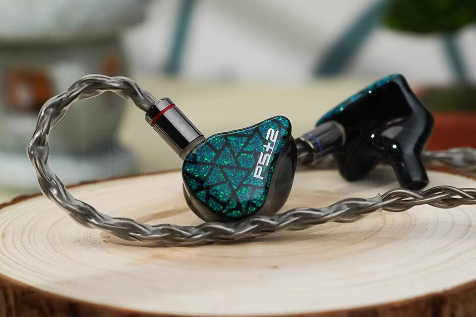 イヤホン Performer 5+2 (Performer 7) AFUL Audio AFUL Performer 5+2 / Performer 7 2DD+4BA+1Micro Planar IEMs