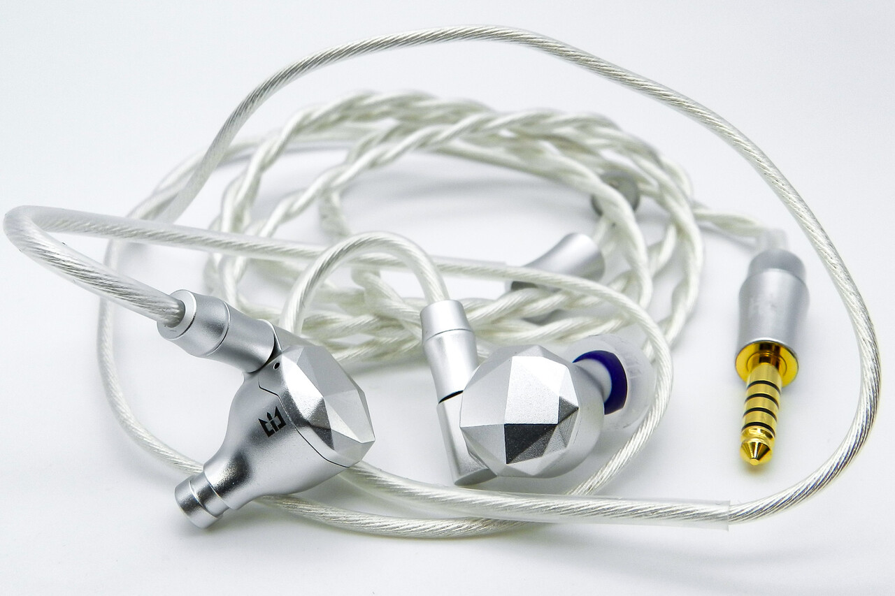 TRI i2 KONGTONG」 独自12mm平面駆動ドライバーを搭載しシンプルかつ