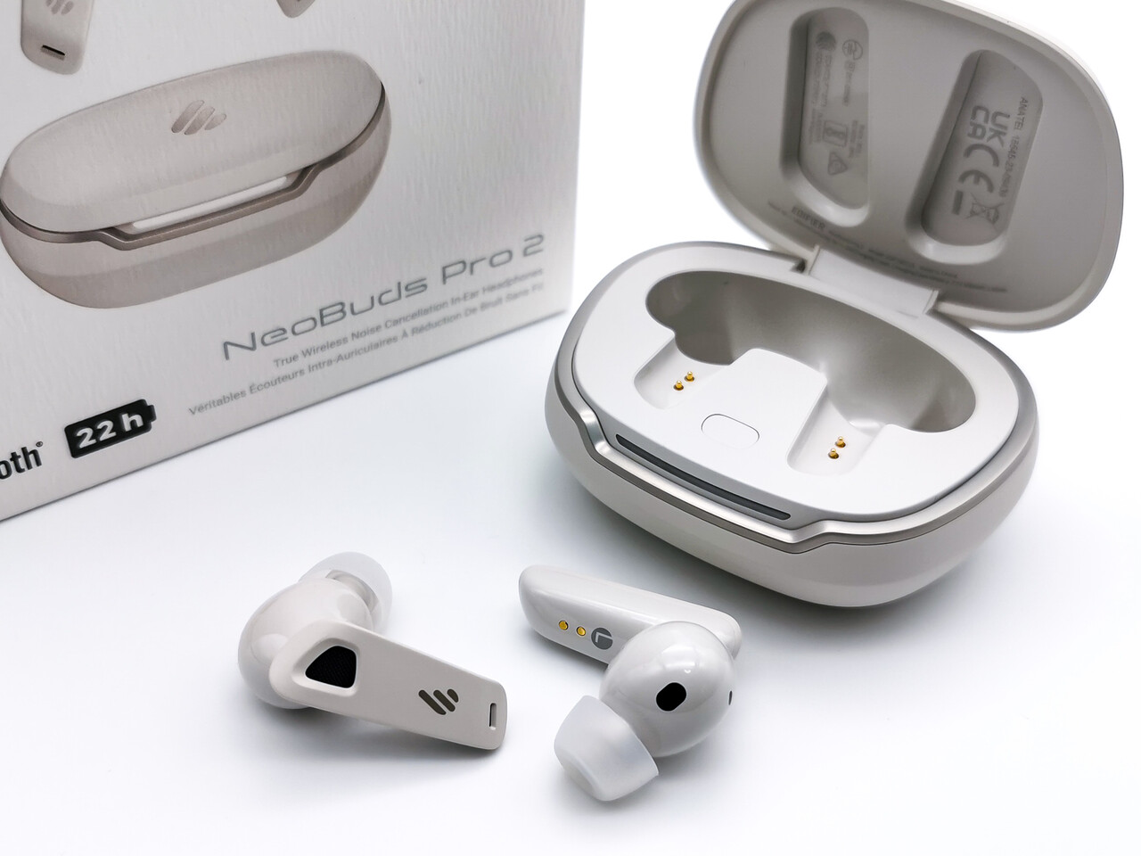 EDIFIER NeoBuds Pro 2」 ハイブリッド構成&ハイレゾ対応で EDIFIER NeoBuds Pro 2」 ハイブリッド構成&ハイレゾ対応で