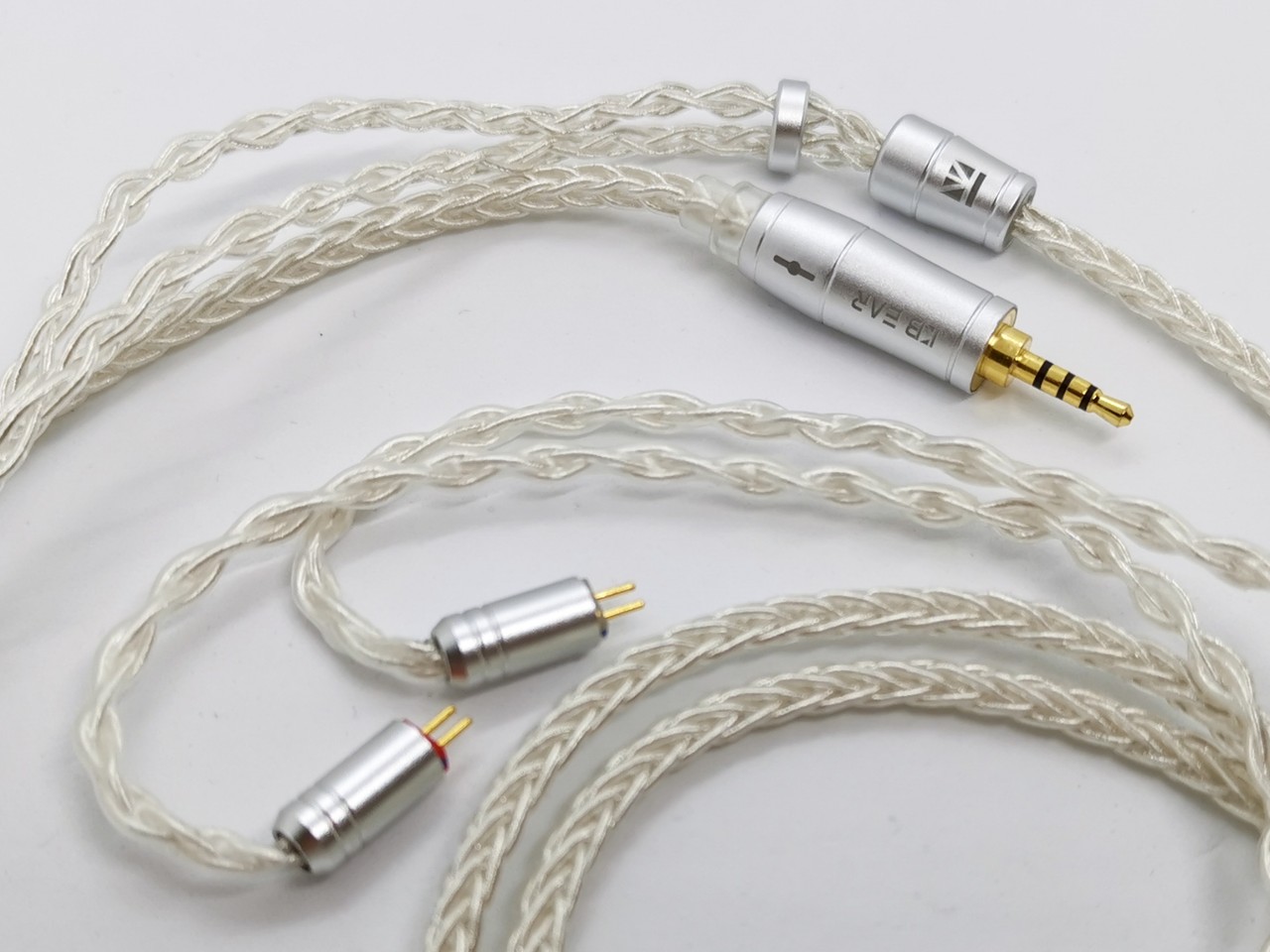 KBF4833) KB EAR 8芯 銀メッキ線ケーブル」 2千円以下でKZ最新 KBF4833) KB EAR 8芯 銀メッキ線ケーブル」 2千円以下でKZ最新