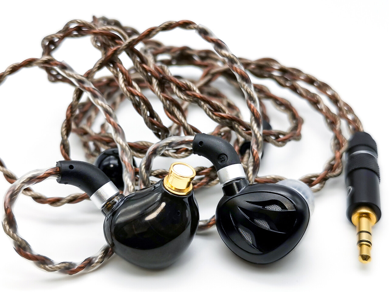 TRN Rosefinch（朱雀）」 12mm 平面駆動ドライバー搭載でアンダー50