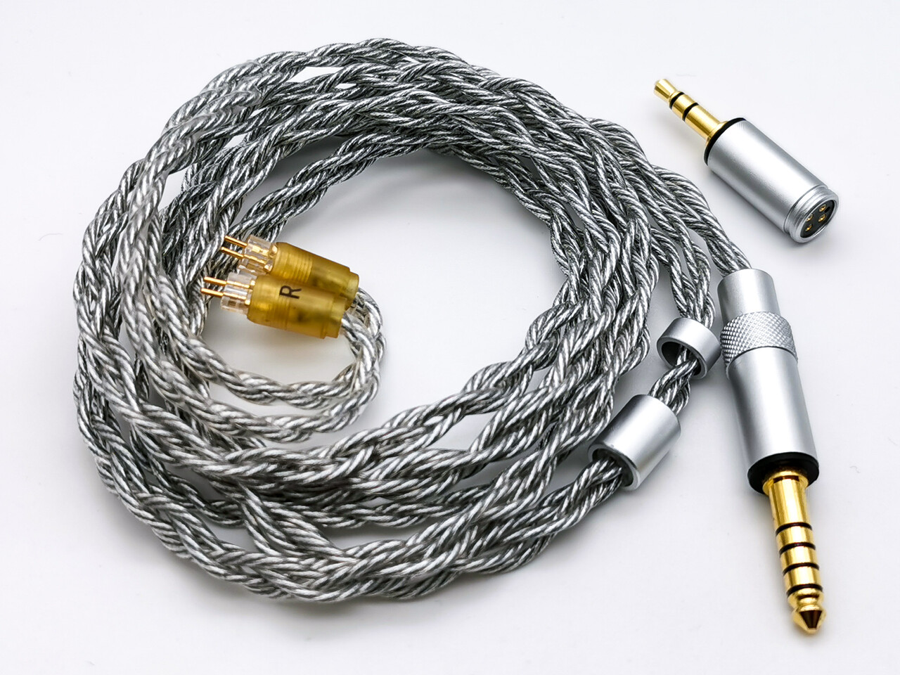 最高峰グレード 7N超冷凍製単結晶銅銀メッキ最高ケーブル IE500/4.4mm 最高峰グレード 7N超冷凍製単結晶銅銀メッキケーブル IE500/4.4