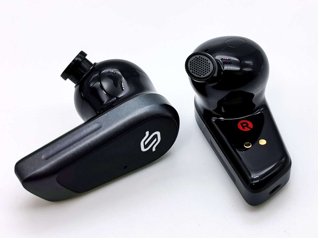 EDIFIER「STAX SPIRIT S10」 12mm平面磁界ドライバーを搭載し EDIFIER「STAX SPIRIT S10」 12mm平面磁界ドライバーを搭載し