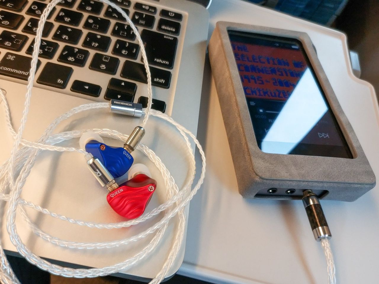 TFZ QUEEN」 気合の入ったネーミングながら、個性的に膨らむ低域