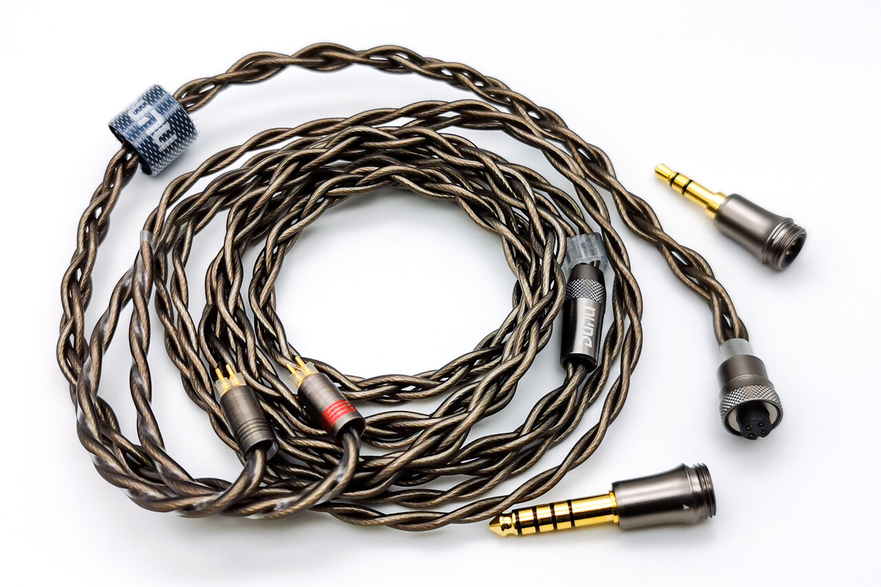 DUNU x Gizaudio DaVinci」 4BA+2DD構成で同クラス「いいとこ DUNU x Gizaudio DaVinci」 4BA+2DD構成で同クラス「いいとこ