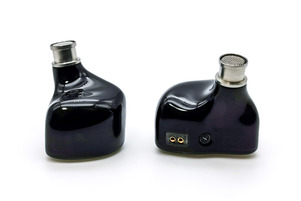 JUZEAR x Z Reviews Defiant (鳴神)