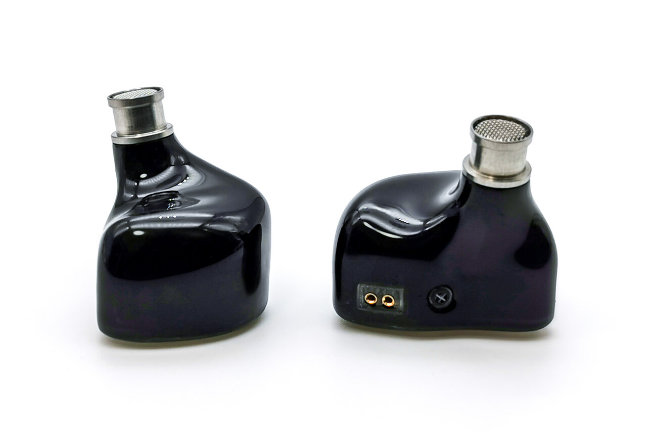 く*️様 JUZEAR 鳴神 DEFIANT JUZEAR x Z Reviews Defiant (鳴神)」 カラフルで魅力的な外観に