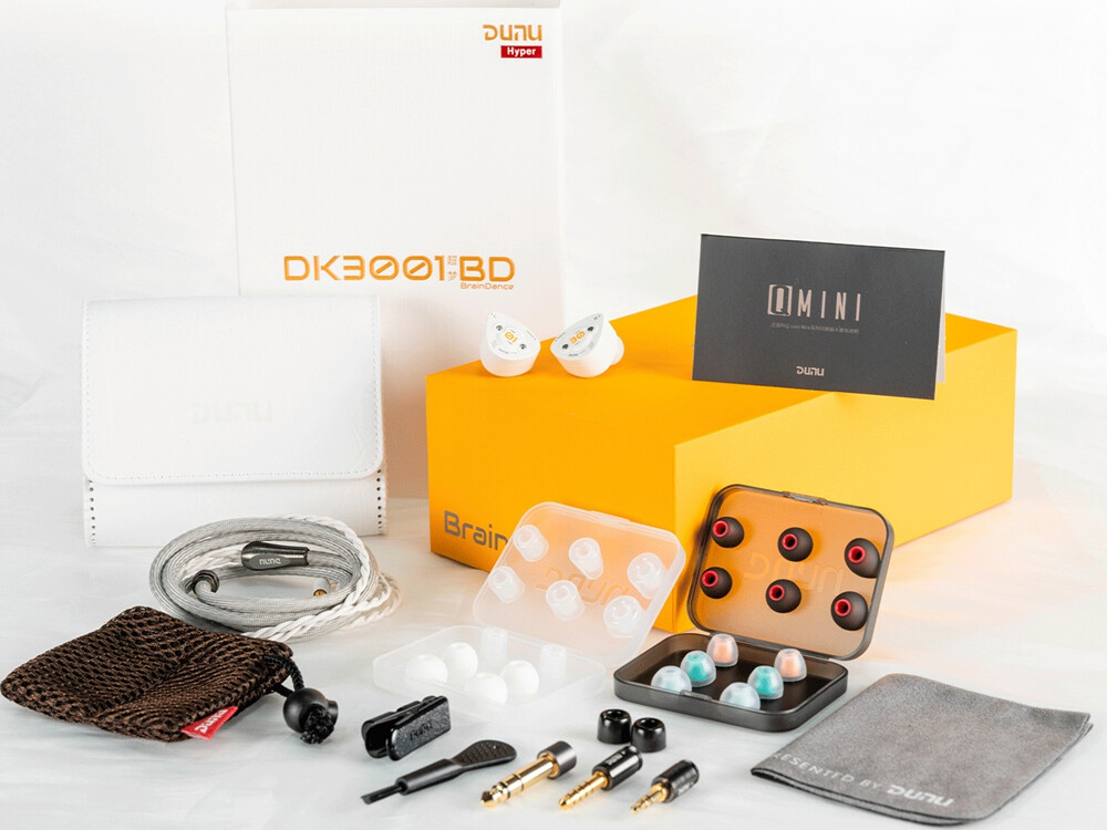 DUNU DK3001BD」 デザインを一新、4マイクロ平面+4BA+1DD構成でクール