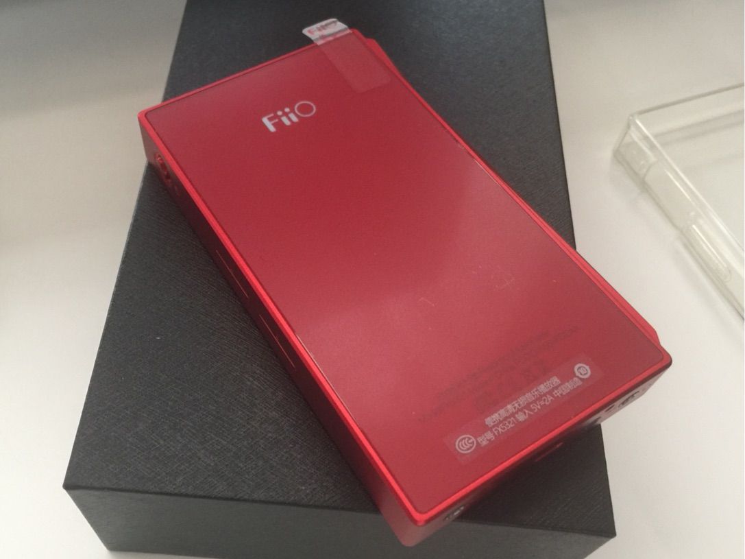 FiiO X5 3rd gen」でイロイロつないで聴いてみた。【レッド FiiO X5 3rd gen」でイロイロつないで聴いてみた。【レッド