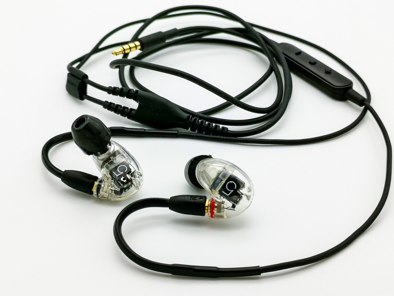棚からレビュー】 「Shure AONIC 5」 購入後半年経過後レビュー。「SE535」を踏襲し、さらにリスニング方向の強化をした3BAハイグレードイヤホン : bisonicr keep walking. 棚からレビュー】 「Shure AONIC 5」 購入後半年経過後レビュー。「SE535」を踏襲し、さらにリスニング方向の強化をした3BAハイグレードイヤホン : bisonicr keep walking.