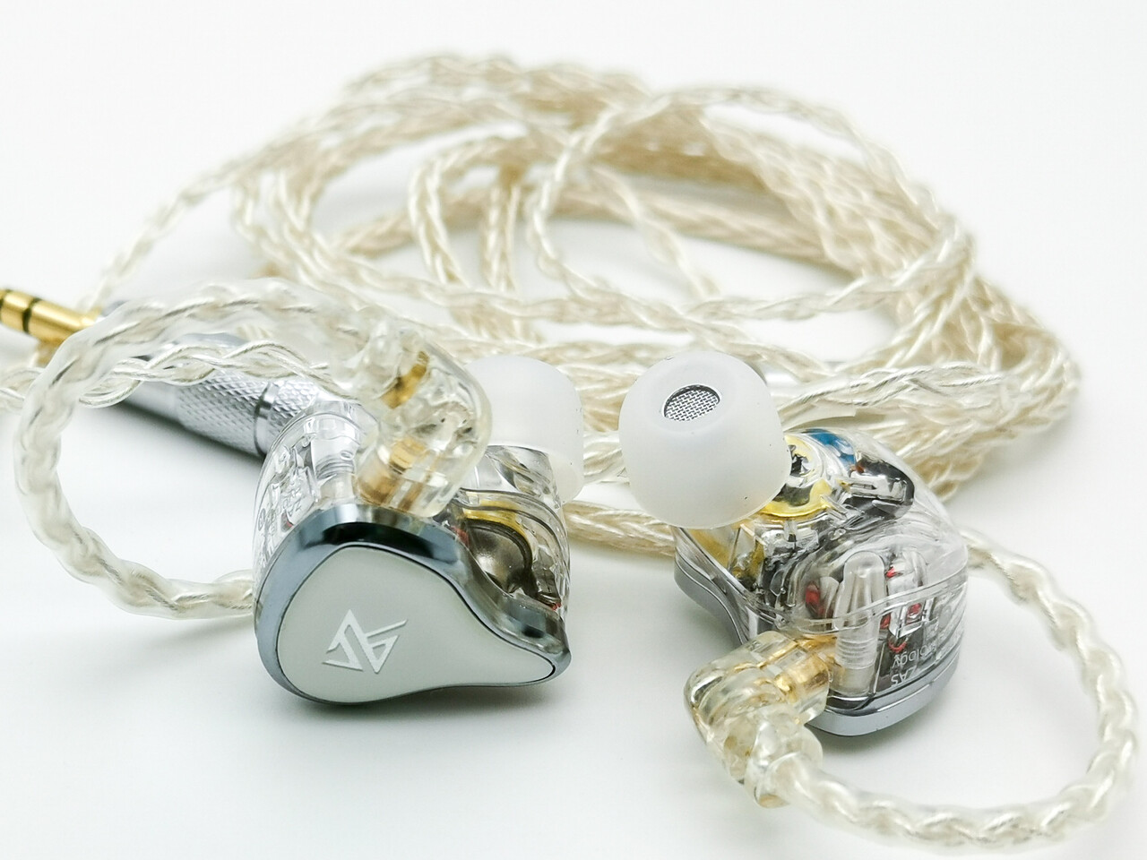 KZ ZAS」 美しく高級感のあるデザインで7BA+1DD構成。60ドル台で KZ ZAS」 美しく高級感のあるデザインで7BA+1DD構成。60ドル台で