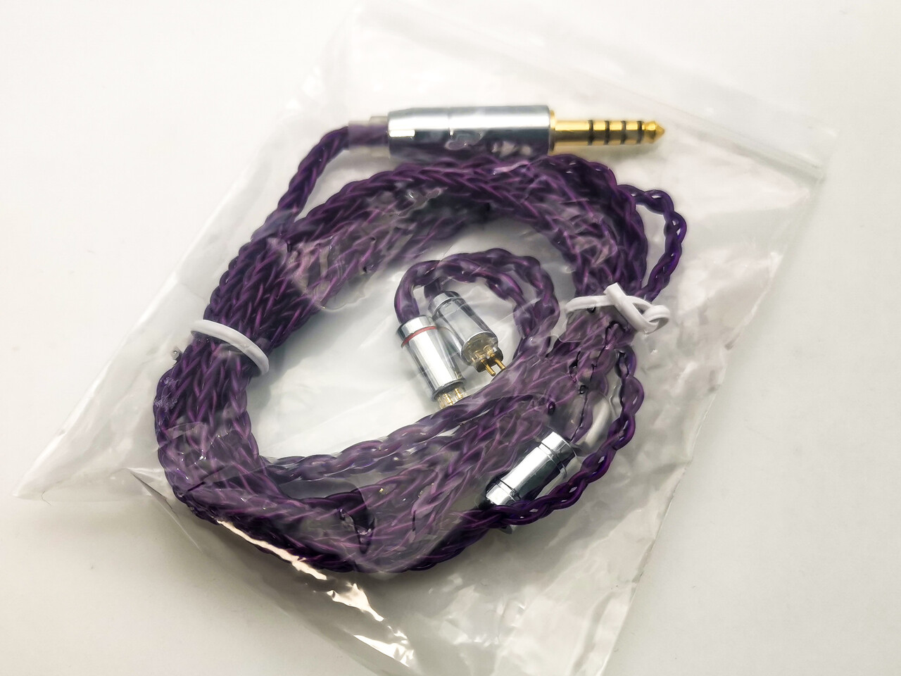 美品　hache and cie フランスアンティーク　purpleリボン NICEHCK PurpleSE」 高純度無酸素銅(古河電工製) 8芯ケーブル