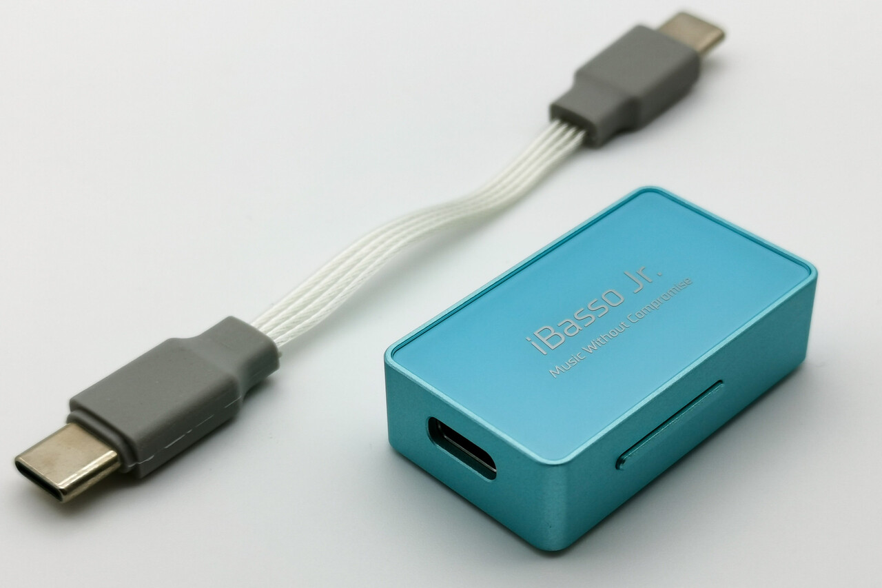 iBasso Jr. Macaron」 ポップなカラバリながら仕様は本格派。デュアル