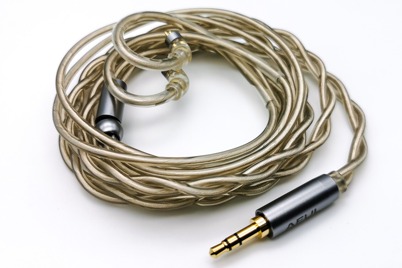 AFUL Explorer」 美しいシェルデザインに2BA+1DD構成。エントリー