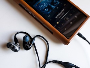 Shure AONIC 4