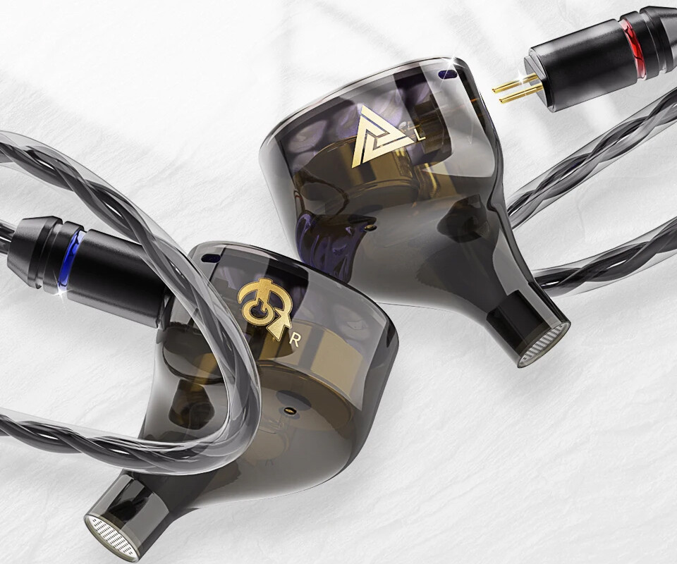 QKZ x HBB Hades」 9mm LCP振動板ドライバー×2基を並列配置