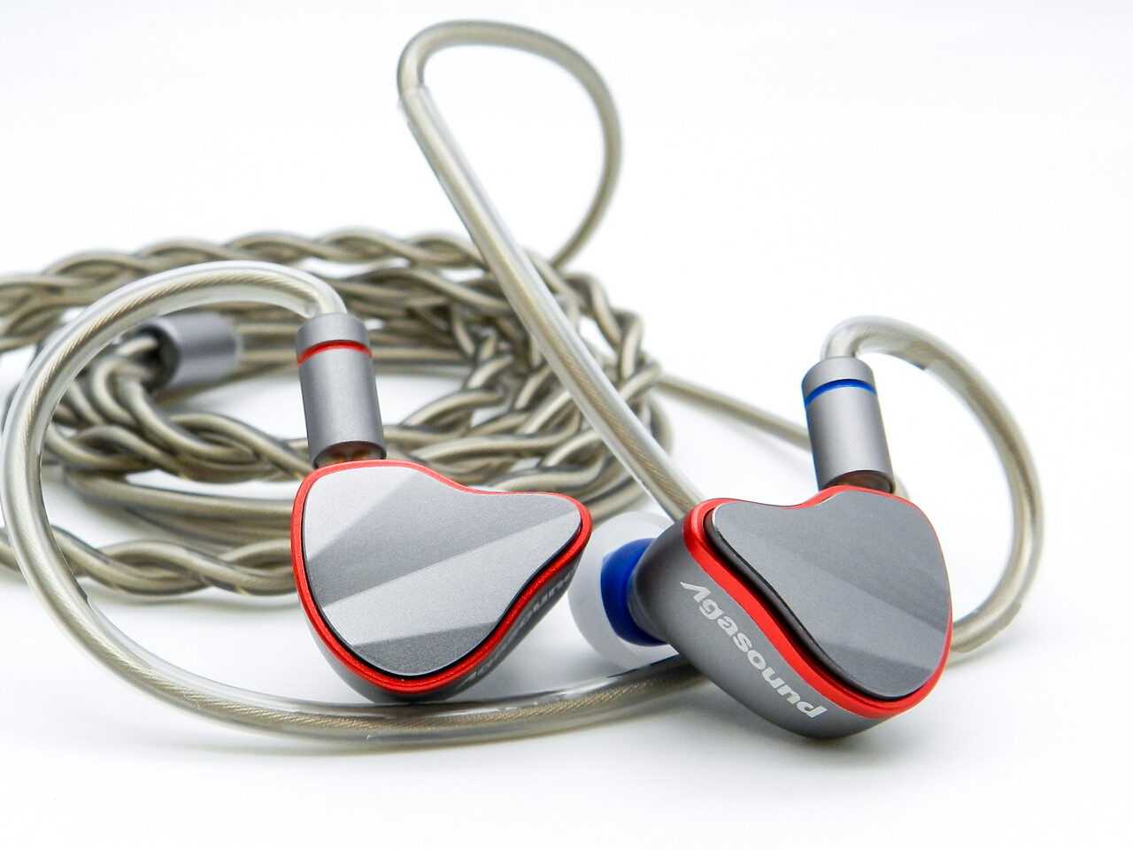 Agasound Sublimation」 セラミックコート振動板ドライバー搭載。質実