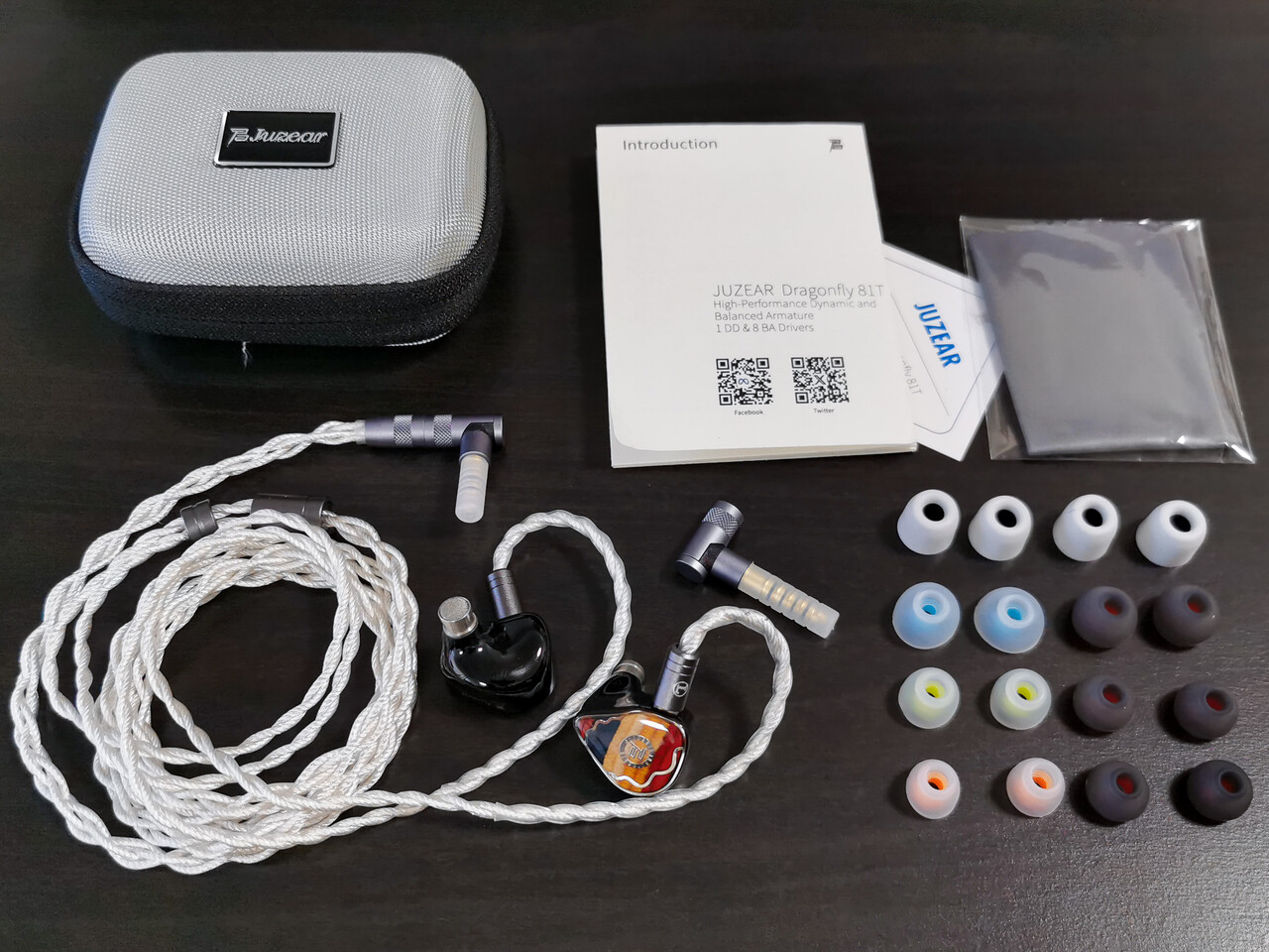 Juzear Dragonfly 81T 中華イヤホン 付属品完備 JUZEAR Dragonfly 81T」 8BA+1DD構成でDLP 3Dプリント&ウッド