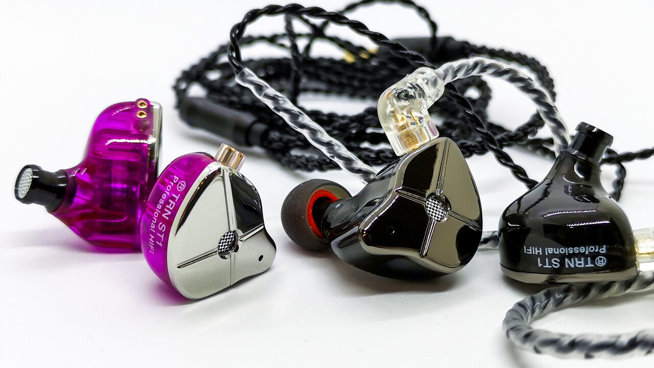 TRN ST1」 1BA+1DDハイブリッドの最新エントリーモデル。今回もアレな